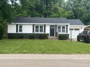 1449 Highland Ave, Benton Harbor, MI 49022