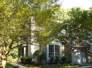 7 Tivoli Lake Ct, Silver Spring, MD 20906