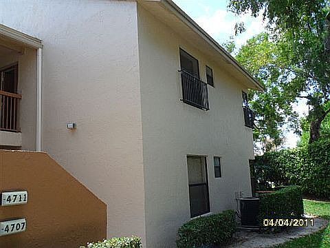 1st image of 4711 NW 22nd St
