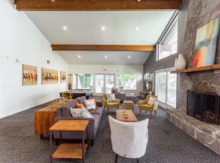 3232 Pine Rd NE APT B211, Bremerton, WA 98310