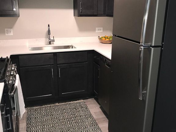 3rd image of 6719 Park Ln APT 6