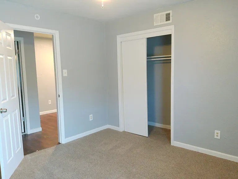 2026 Waldron Rd #210 — Photo 9