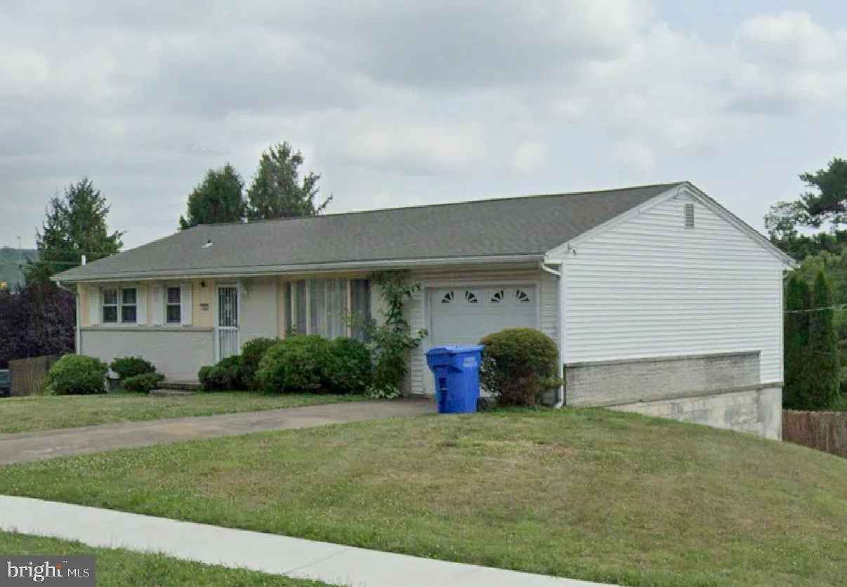 69 Delmont Ave photo 1