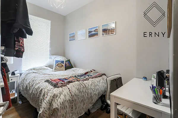 Rented by ERNY LLC | media 20