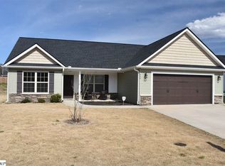 450 Peaksview Drive, Simpsonville, SC 29681
