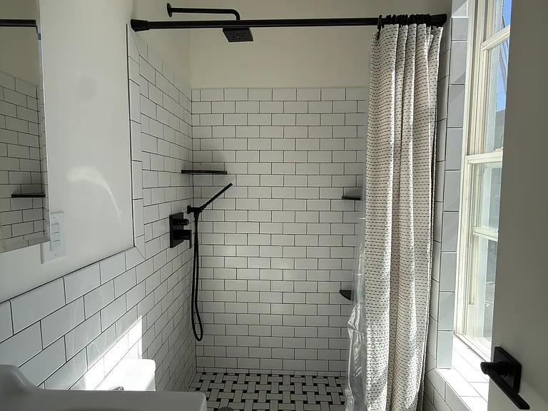 98 Kingston Ave #3F — Photo 9