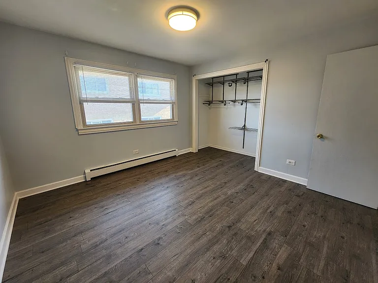 8649 Lawler Ave #2S — Photo 4