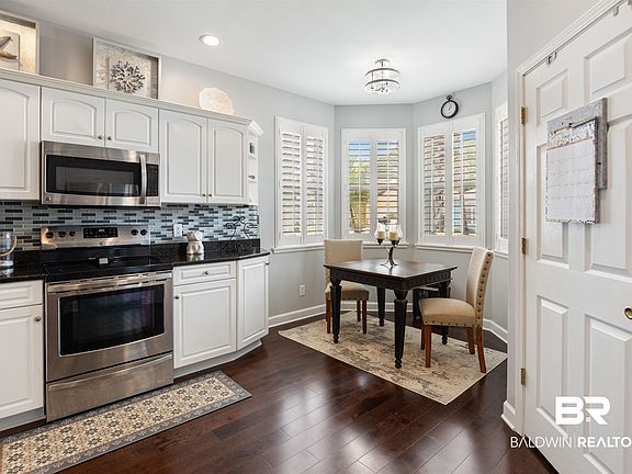 5th image of 25306 Windward Lakes Ave