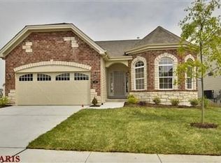 21 Burgundy Place Dr, Dardenne Prairie, MO 63368