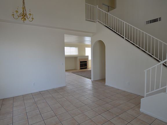 4th image of 3632 Sable Palm St
