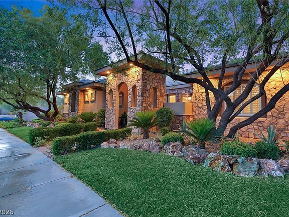 3rd image of 2960 American River Ln