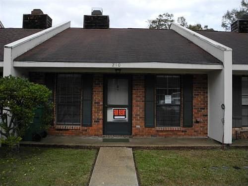 1st image of 210K Long Plantation Blvd