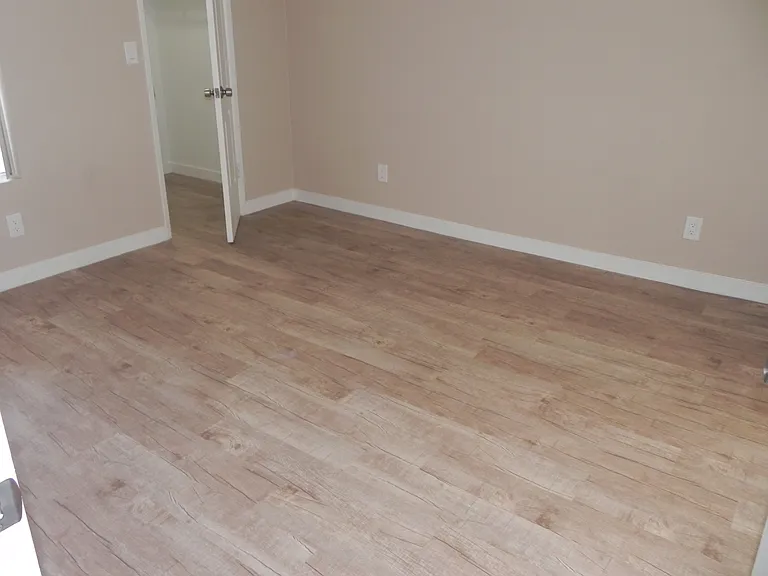 Chapman Villas Apartments — Photo 14