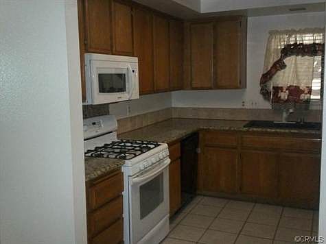 5th image of 793 Danville Dr