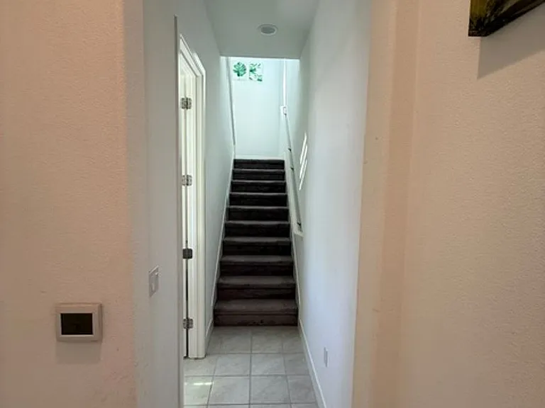 7219 Carneros Ln — Photo 13