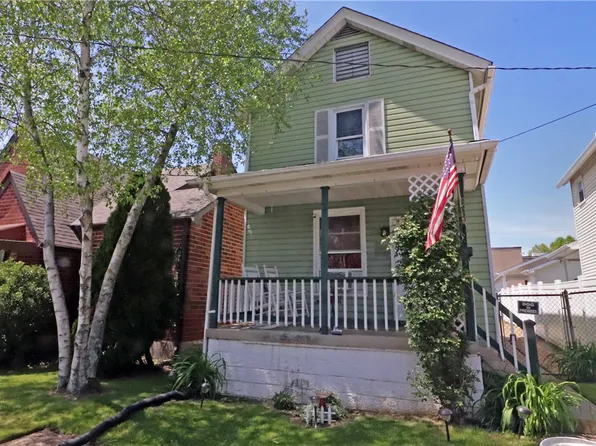 23 S 2nd St, Youngwood, PA 15697