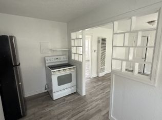 402 Water St, Center Pt, IA 52213