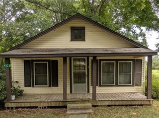 4323 Holly Spring Rd, Ramseur, NC 27316