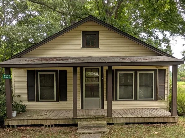 4323 Holly Spring Rd, Ramseur, NC 27316