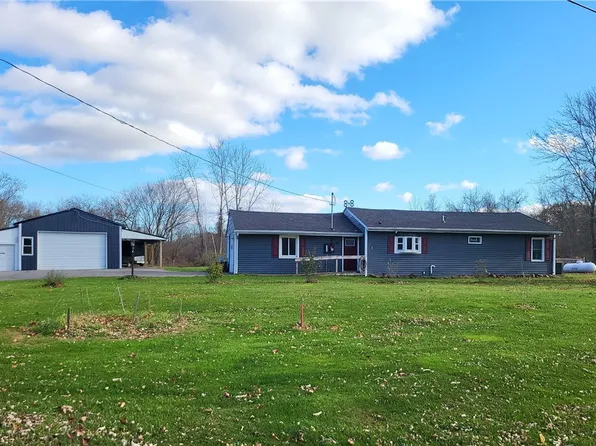 2764 Redman Rd, Brockport, NY 14420