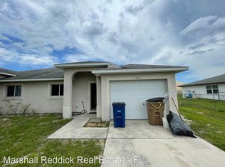2519 Park Rd, Lehigh Acres, FL 33971