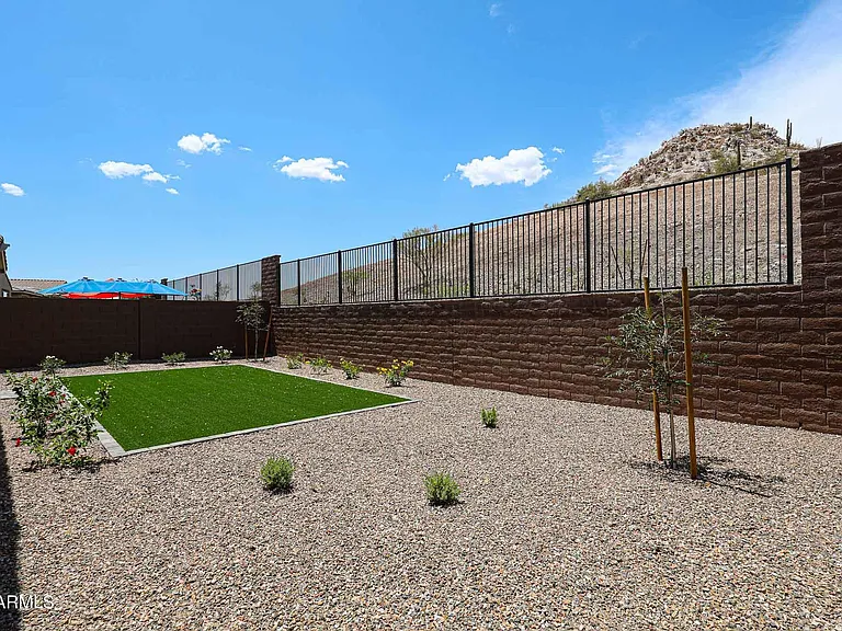 13502 W Calle De Baca — Photo 21