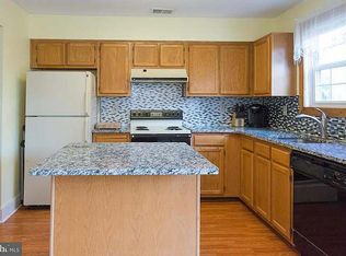 1016 Simsbury Ct #1B, Crofton, MD 21114