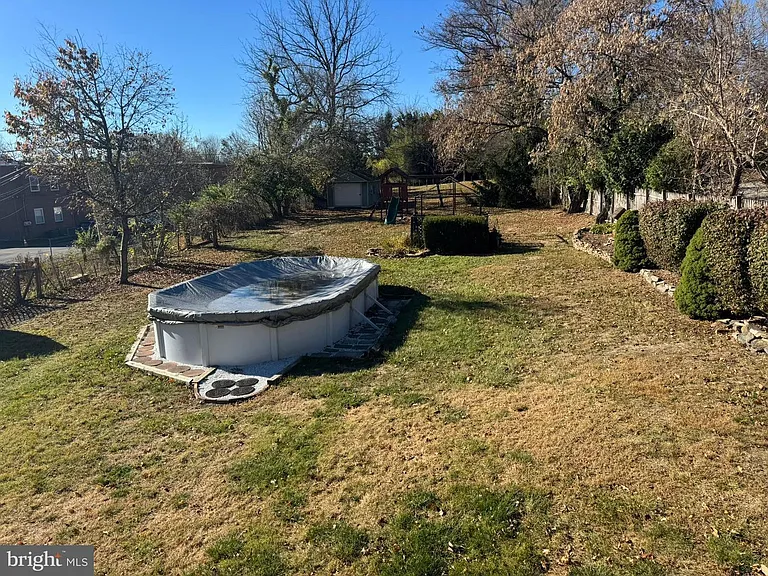 713 Bethlehem Pike — Photo 37
