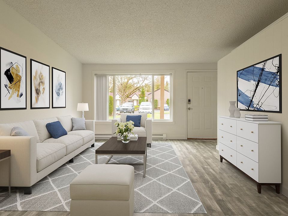 Bel Aire Court | Living Space