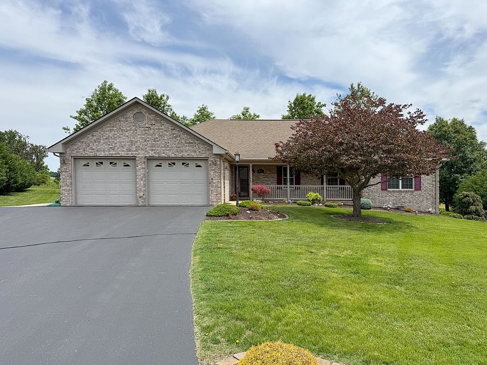 1st image of 43 Lynn Cir