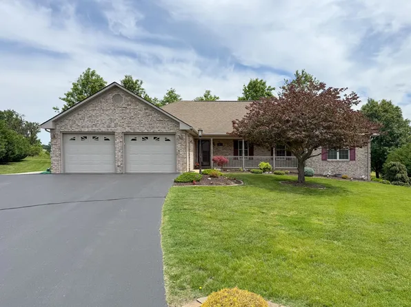 43 Lynn Cir, Stuarts Draft, VA 24477