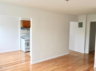 9218 52nd Ave #3, Elmhurst, NY 11373