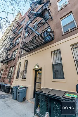 Rented by Bond New York | media 18