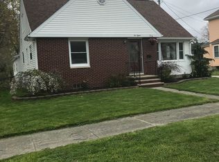 215 E Hopson St, Bad Axe, MI 48413
