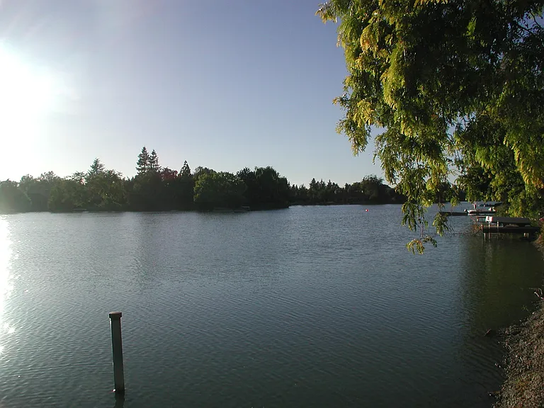 Stonegate Lake