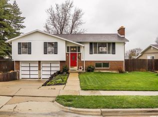 861 E 2850 N, North Ogden, UT 84414