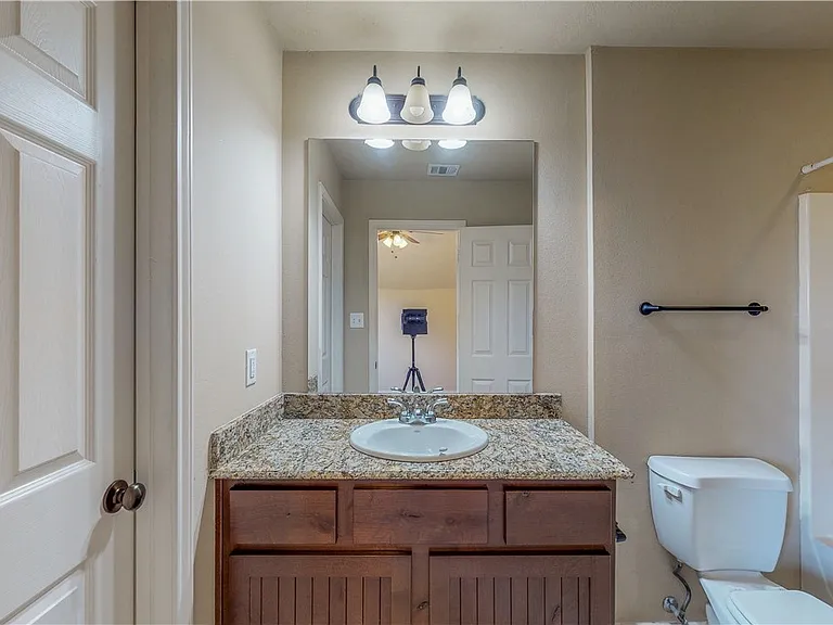 3416 Cullen Trl #A — Photo 28
