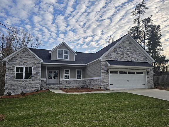 2nd image of 122 Rippling Creek Ln