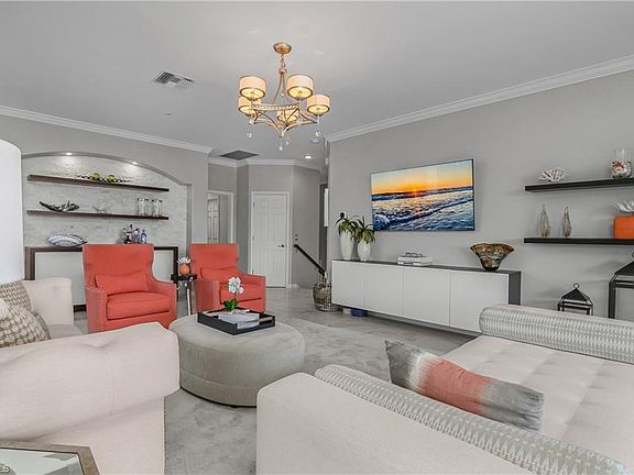 5th image of 9473 Casoria CT #202