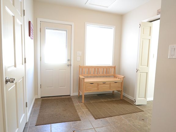 3rd image of 2845 Biron Dr E