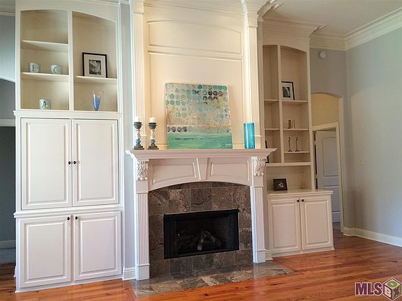 2nd image of 36452 Oak Park Ave