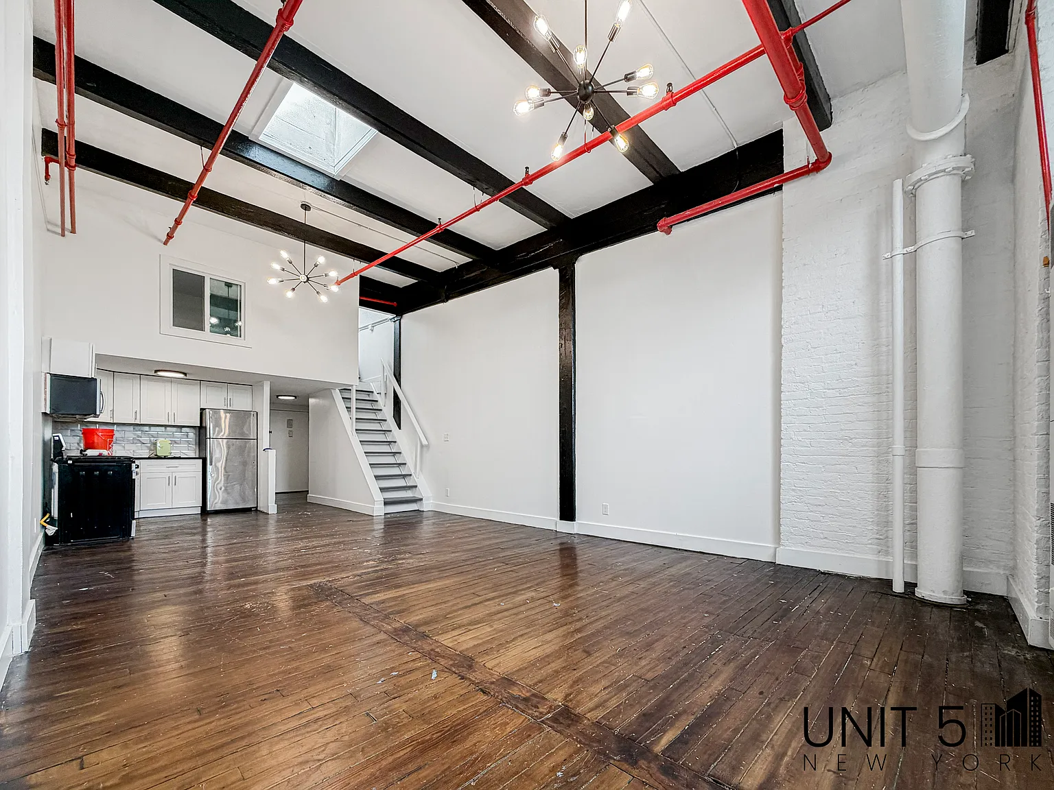 345 Eldert Street — Photo 4