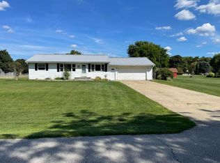 1425 Eudora Dr, Caro, MI 48723