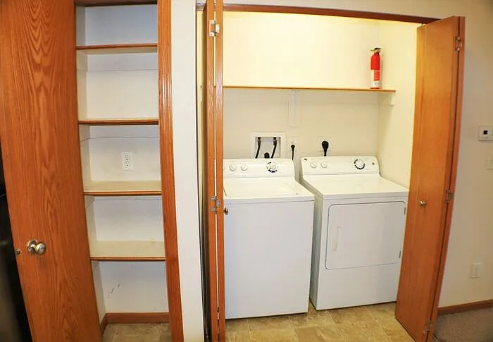 565 Pond View Dr #202 — Photo 10