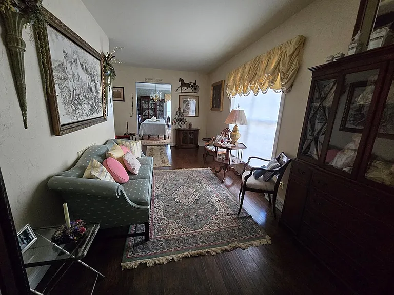 8198 Francisco Rd — Photo 5
