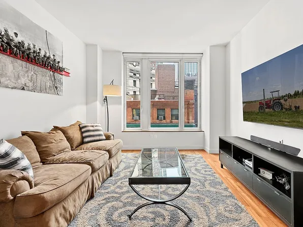 15 William St APT 9C, New York, NY 10005
