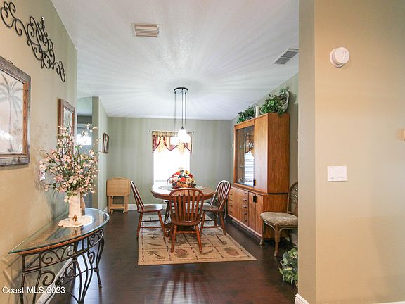 3rd image of 172 Woodsmill Blvd #74