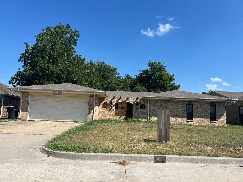 1st image of 209ne21st St