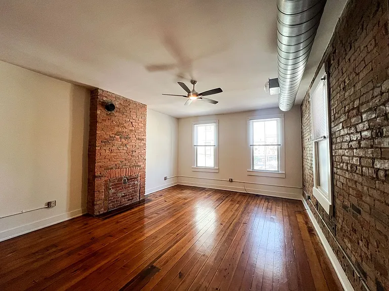 1508 Moore St — Photo 8