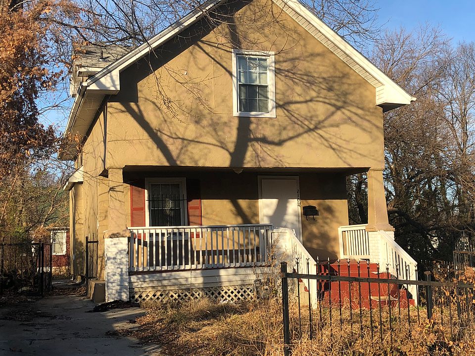 1st image of 2102 E 42nd St